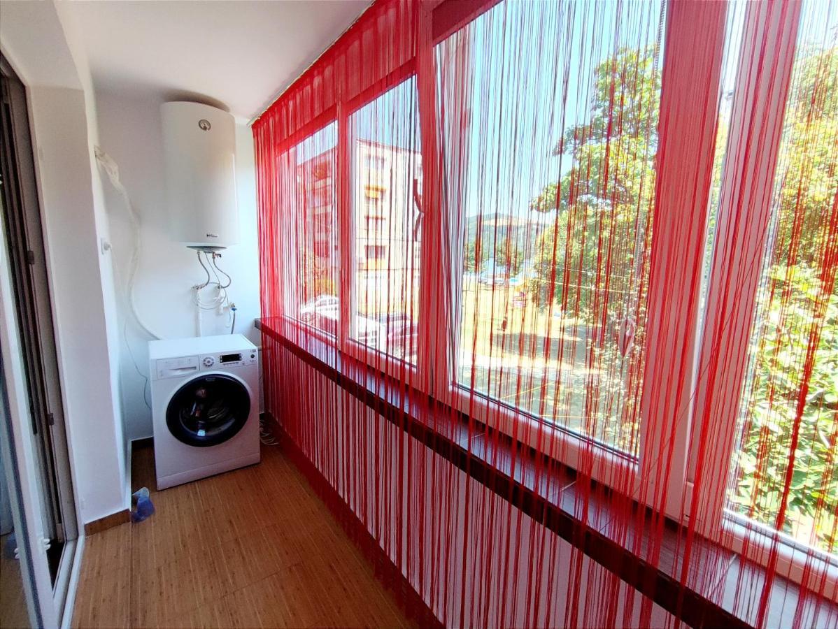 Appartement Deea à Orşova Extérieur photo